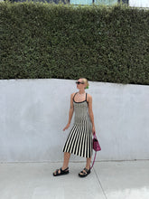 Load image into Gallery viewer, Stripe dress